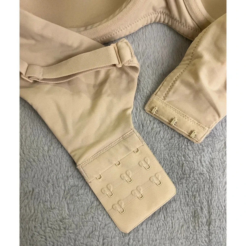 SKIMS 44A Fits Everybody Full Coverage Bra Light Sand Underwire BA-TSH-3310 NWT
